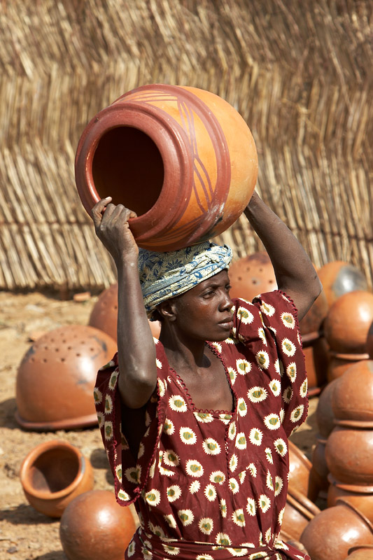 7   Woman with pottery   Segou